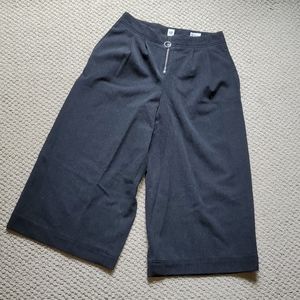 Gap high rise wide leg crop